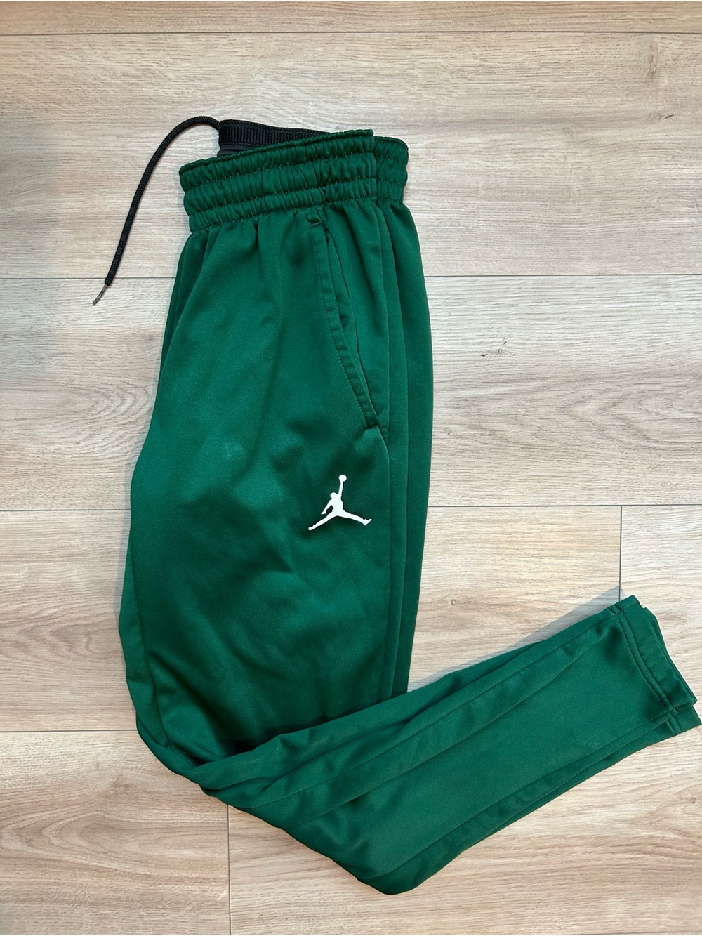 Jordan Green Men's Jogger Pants with White Jumpman